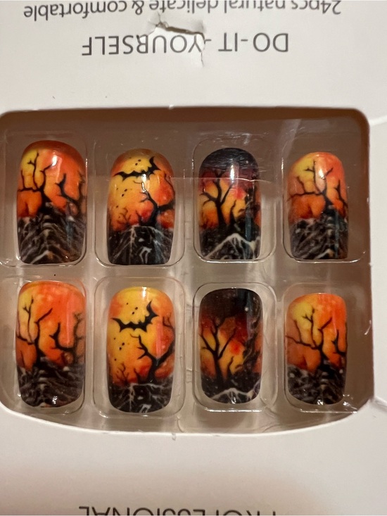 Nails Other - Halloween Sunset Press-On Nails — Orange & Black Tree Design